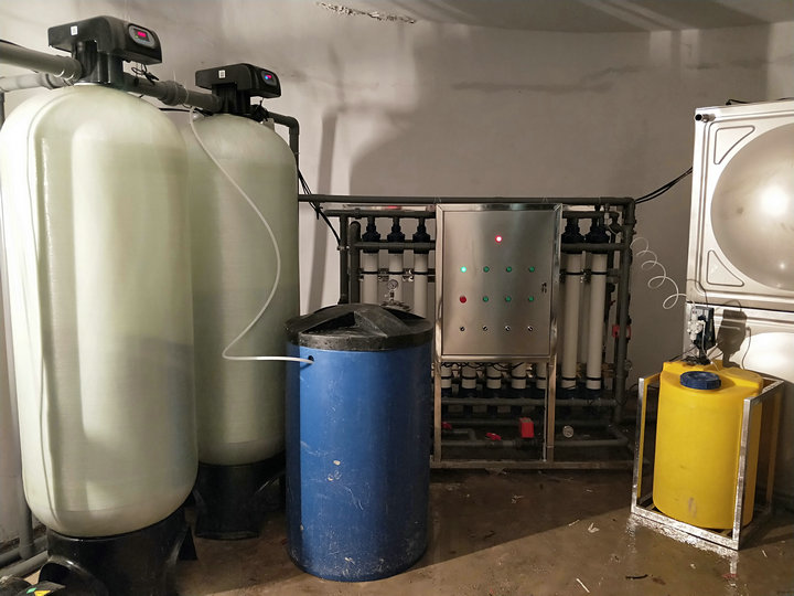 超純水設(shè)備都有哪些特點(diǎn)及應(yīng)用領(lǐng)域？