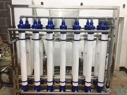反滲透設(shè)備和超濾設(shè)備有什么不同之處？