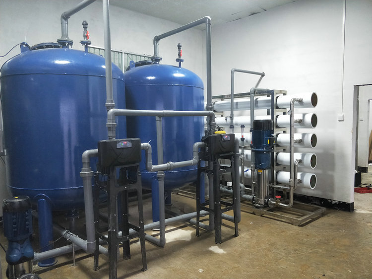 純水設(shè)備，超純水設(shè)備，軟化水設(shè)備，反滲透純水設(shè)備，污水處理設(shè)備，生活污水處理設(shè)備，工業(yè)污水處理設(shè)備，廢水處理設(shè)備，地埋式污水處理設(shè)備，水處理設(shè)備廠家，純水處理設(shè)備價(jià)格，湖南污水處理設(shè)備廠家